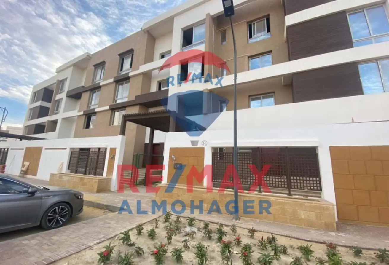 سكن راقٍ للإيجار – ويست تاون، بيفرلي هيلز