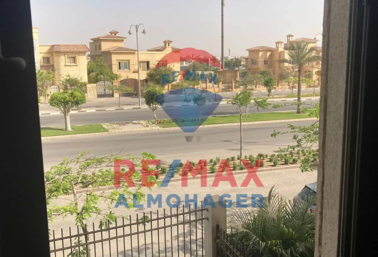 فرصة إيجارية مميزة – ويست تاون، الشيخ زايد