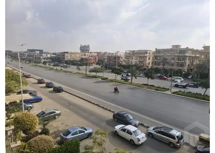 للايجار شقة بالمطبخ والتكيفات اول استخدام البنفسج