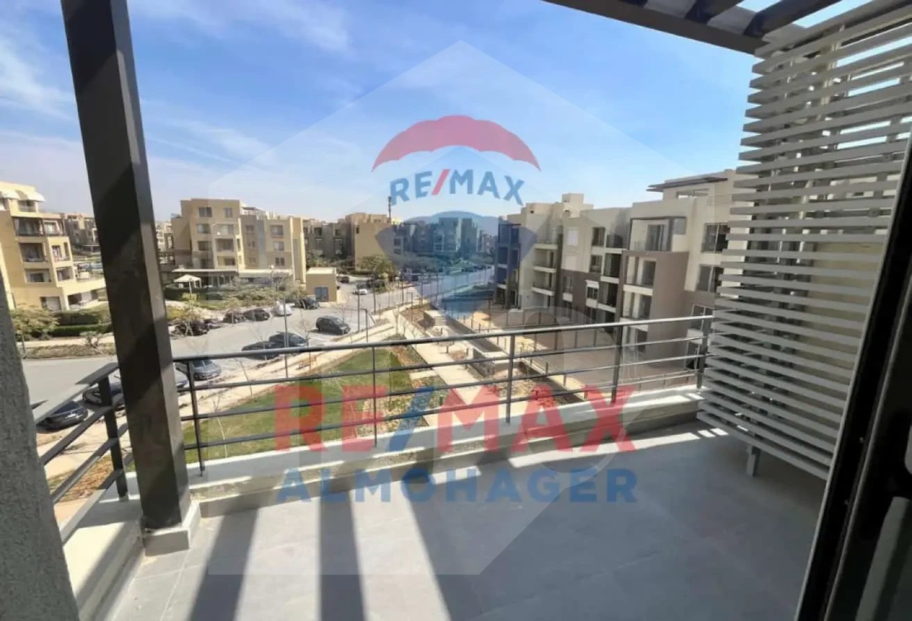 للإيجار | شقة غرفتين نوم بمطبخ وتكييف | بالم باركس، الشيخ زايد