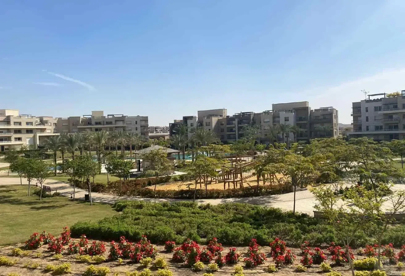 Elegant Apartment with Open View for Rent in New Giza