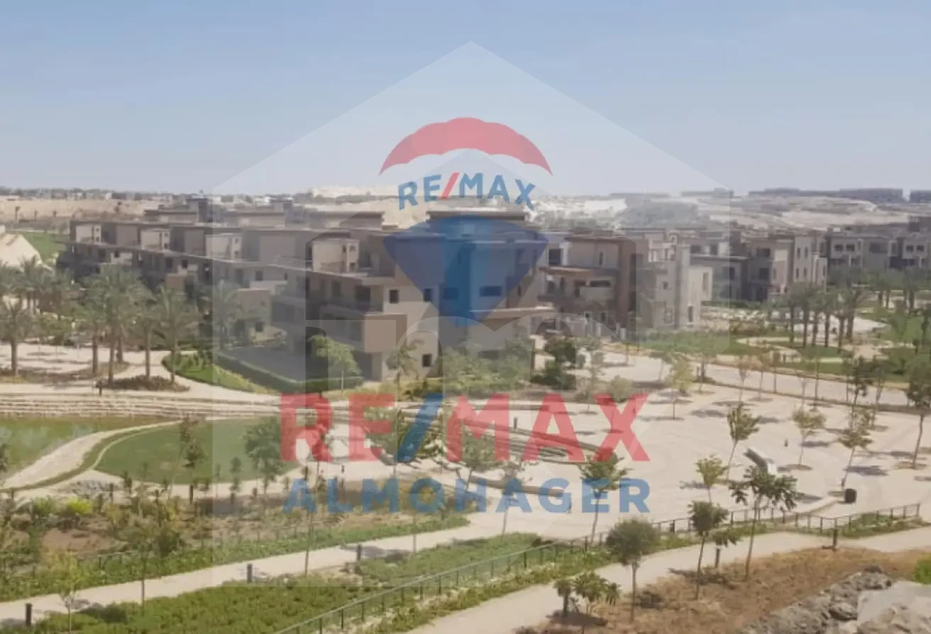 استوديو مميز للإيجار في نيو جيزة ويست ريدج - إطلالة مذهلة على الأهرامات