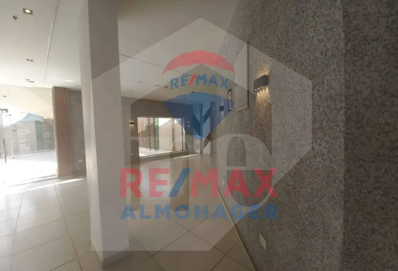 For Rent: Café & Restaurant on Mehwar Gamal Abdel Naser October - Main Street Fully Finished