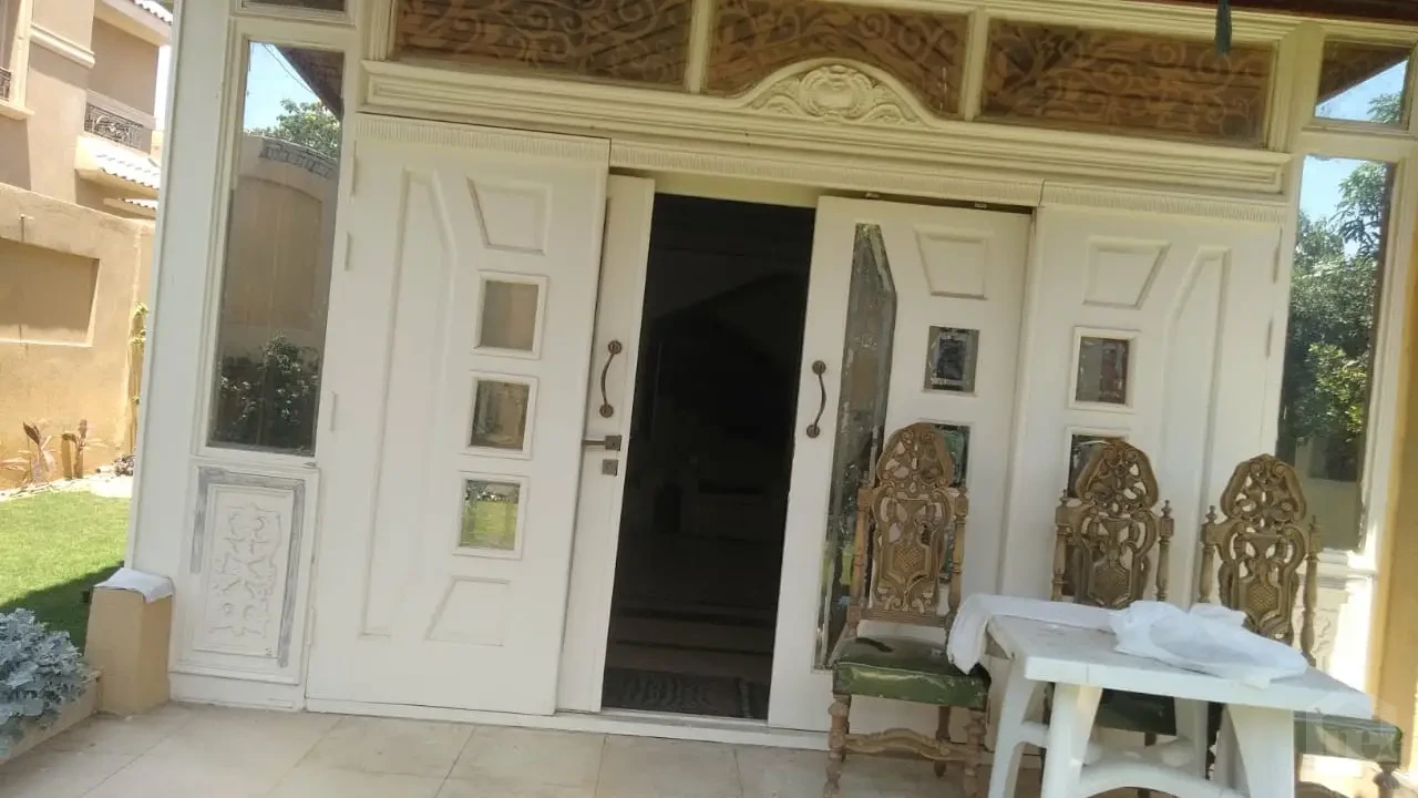 Corner Townhouse for Rent in Les Rois – New Cairo