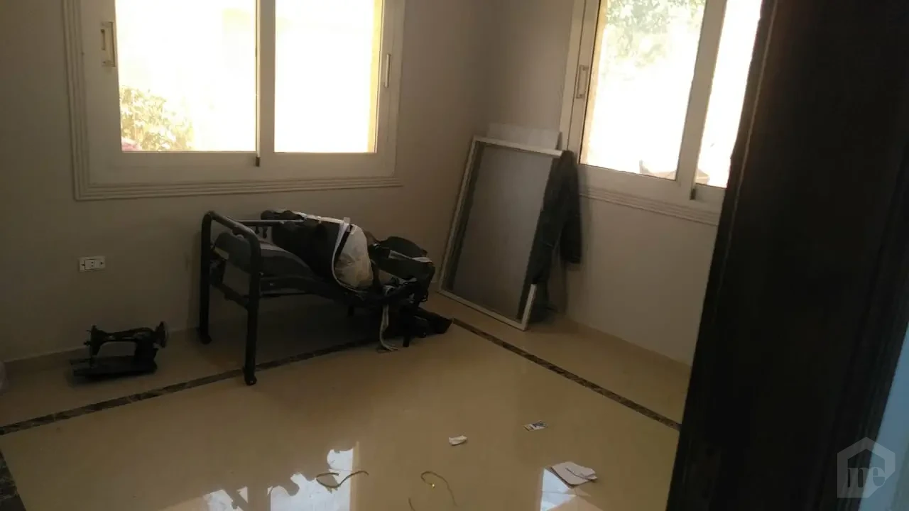 Prime Location Townhouse Villa – AUC Street, Fifth Settlement