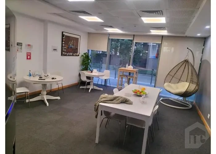 For rent finished office 920m in cfc