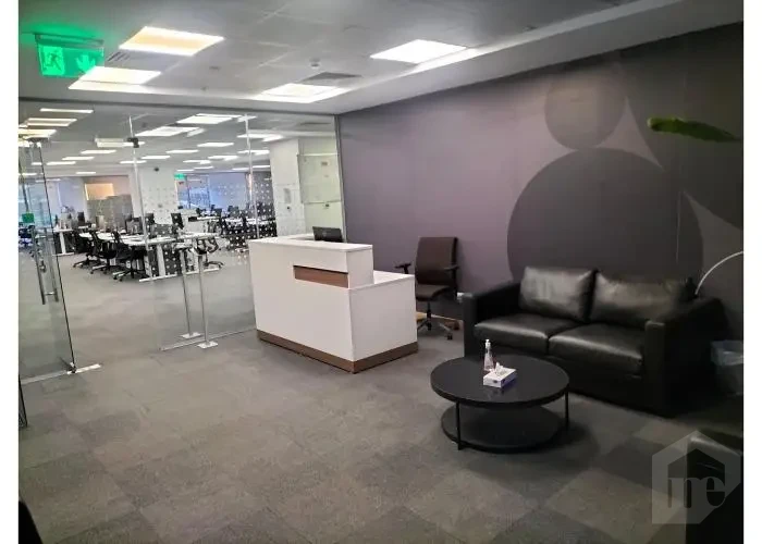 For rent finished office 920m in cfc