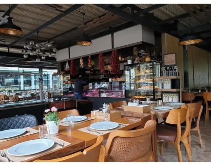 For rent furnished restaurant and café in Korba
