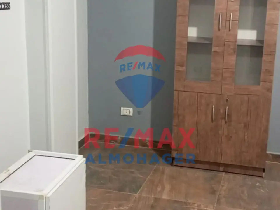 Rent Now | Office Unit in Rana Mall – Ready for Business