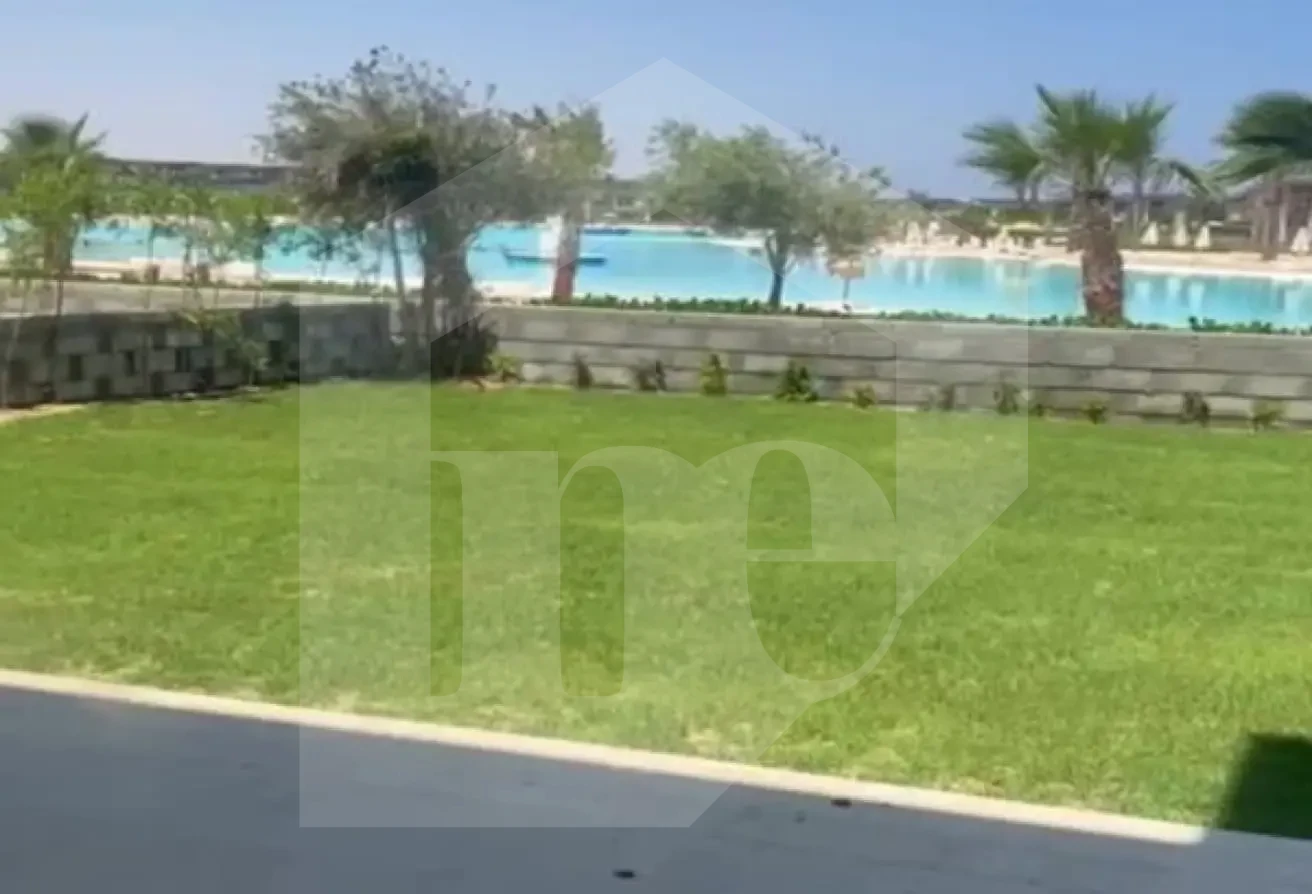 للإيجار: فيلا منفصلة جميلة في الساحل الشمالي سوان ليك - إطلالة مباشرة على اللاجون