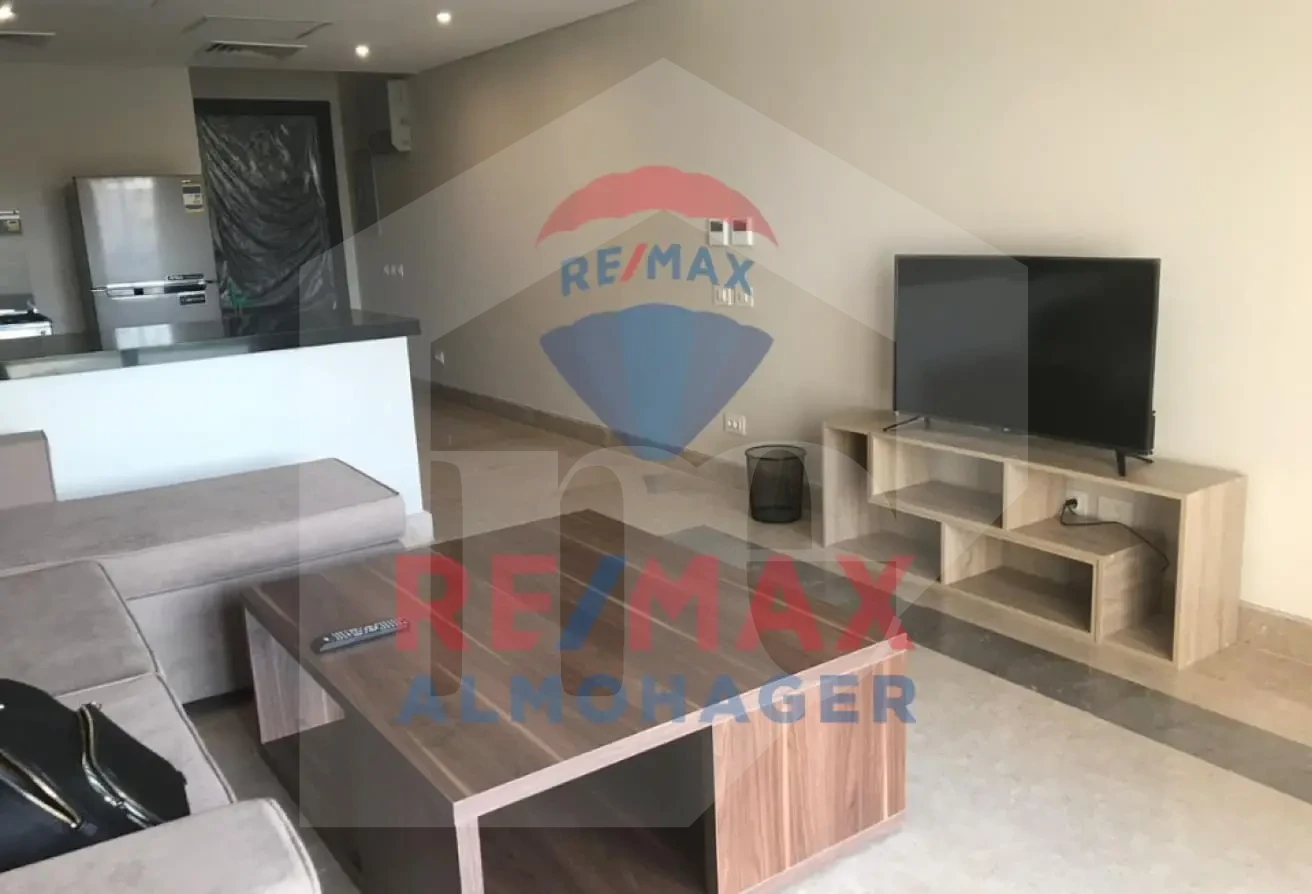 استوديو جميل دور أرضي في جاسبر وود - نيو جيزة مفروش مع إطلالة حديقة