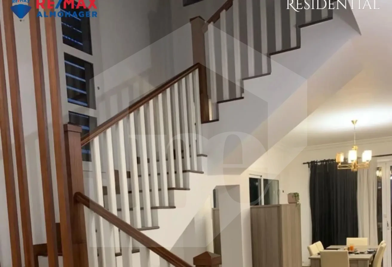 Townhouse for Rent – SODIC West | Full Kitchen & Central AC