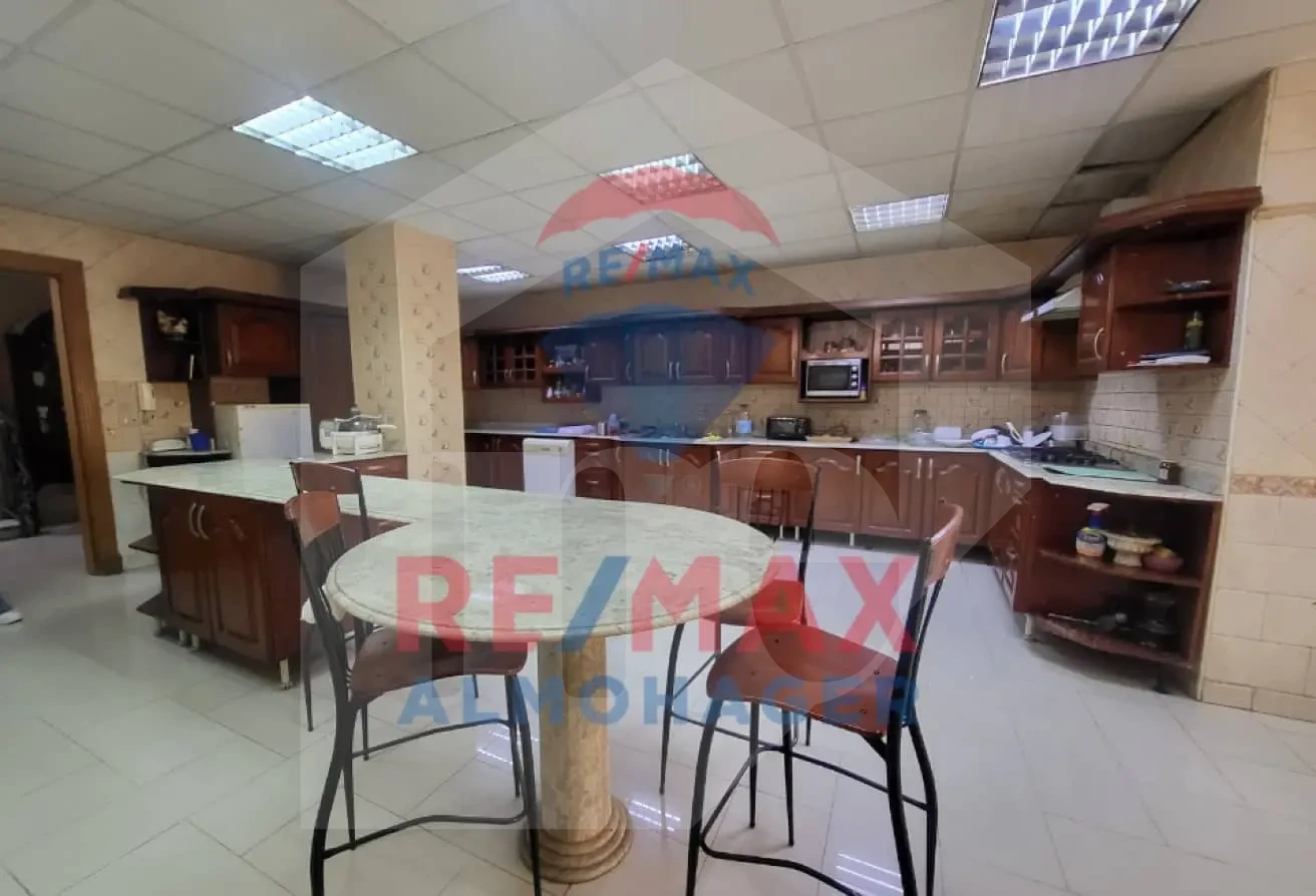 Mena Gardens Villa for Rent - Prime Position, Luxury Interior