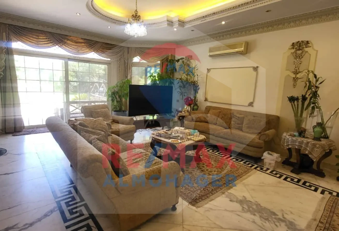 Exclusive Villa for Rent in Mena Gardens - Prime Location, Luxury Finishing
