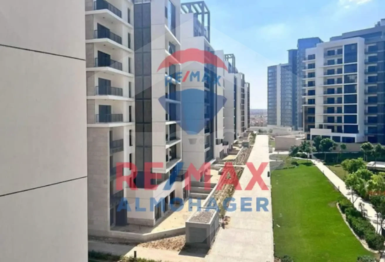 شقة مفروشة أو نصف تشطيب بسعر رائع