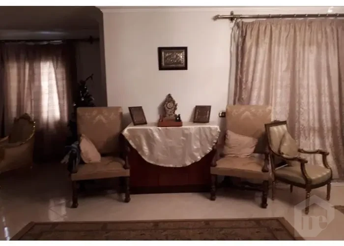 شقة متشطبة للبيع في كمبوند سيزنيا التجمع الخامس