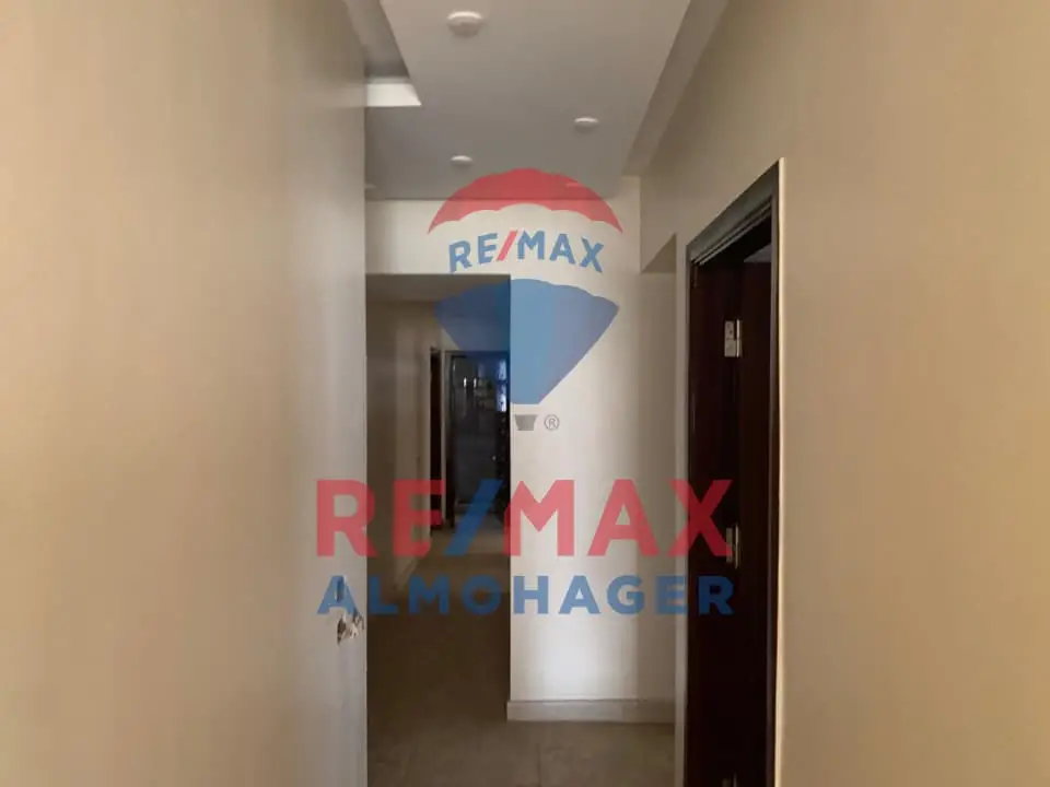 Ready-to-Move Apartment in Sheikh Zayed – Ground Floor, Never Used