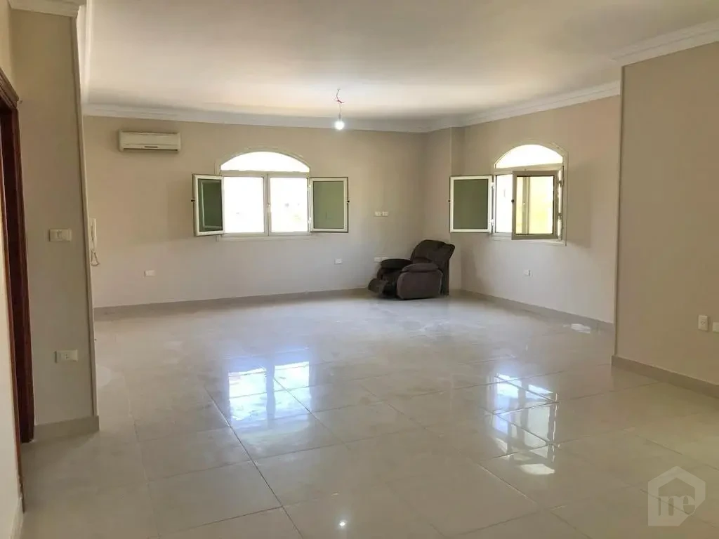 Spacious First Floor Apartment for Sale in Al Nakheel