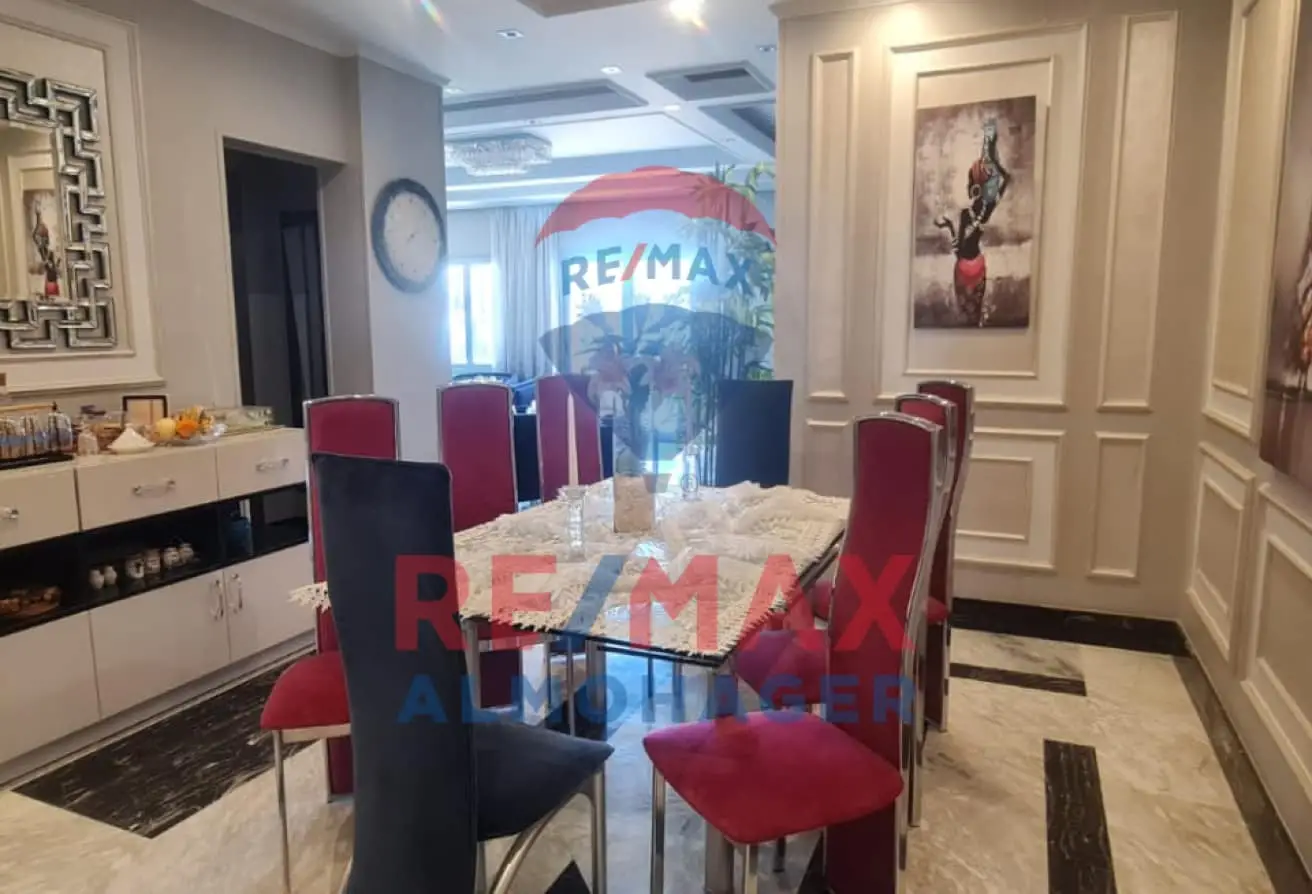 Apartment with Open View & Prime Location – For Sale in City View