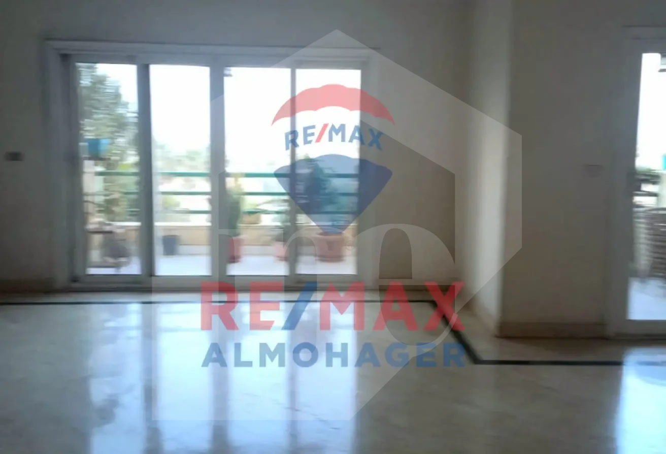 For Sale: Residential Unit in Zayed 2000 - Sheikh Zayed City