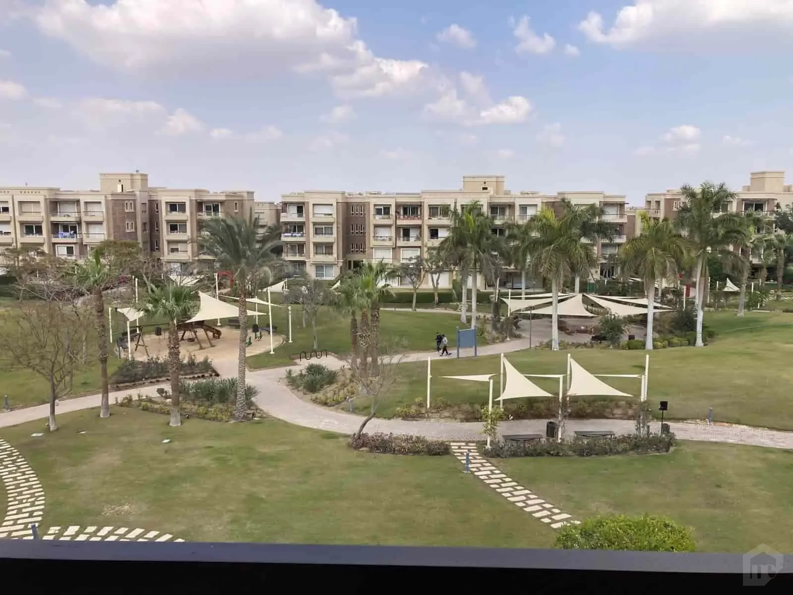 شقة راقية للبيع في كارنيل بارك – موقع مميز وتصميم عصري