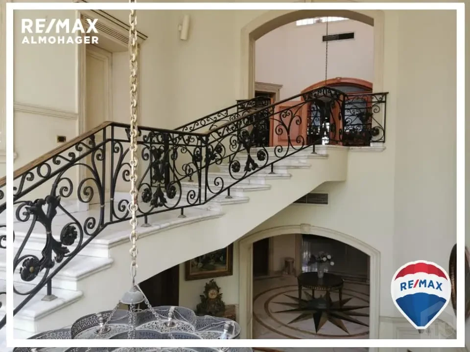 فيلا أحلامك بانتظارك في كمبوند سيتي فيو – مشطبة بالكامل وجاهزة للانتقال الفوري