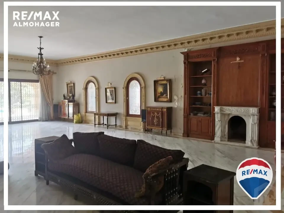 فيلا أنيقة مشطبة بالكامل للبيع في كمبوند سيتي فيو – فرصة نادرة لا تعوض