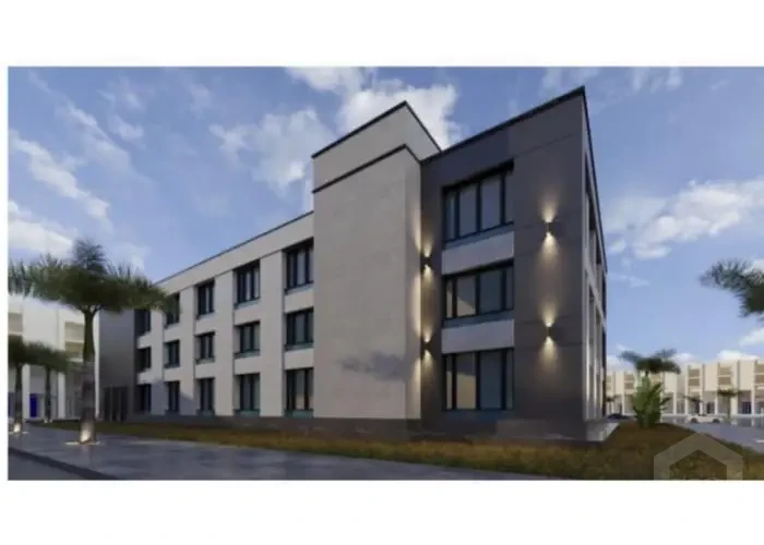 For sale commercial building in the Fifth Settleme