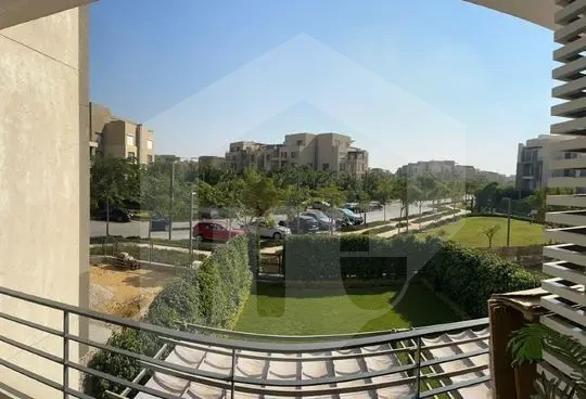 إطلالة طبيعية ومساحات مريحة – شقتك جاهزة الآن