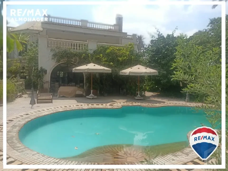 اكتشاف نادر – فيلا مشطبة بالكامل للبيع في جرانا، انتقل واستمتع بالحياة!