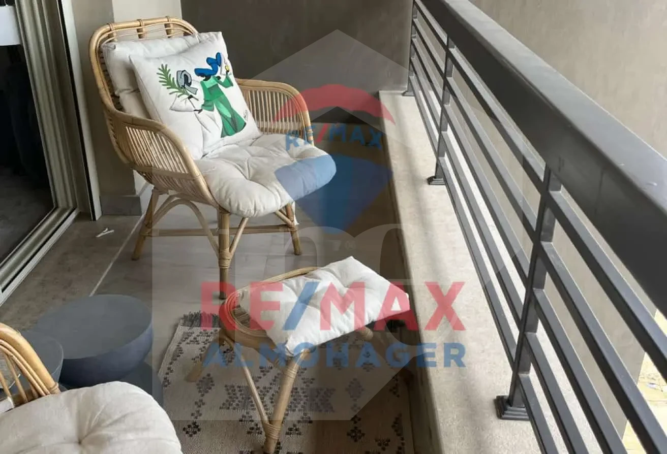 Beautiful Lake View One Bedroom for Sale - New Giza Amberville
