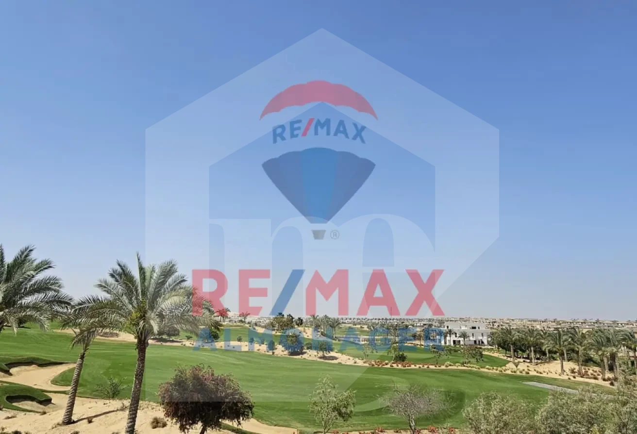 فيلا راقية بإطلالة مفتوحة على الجولف