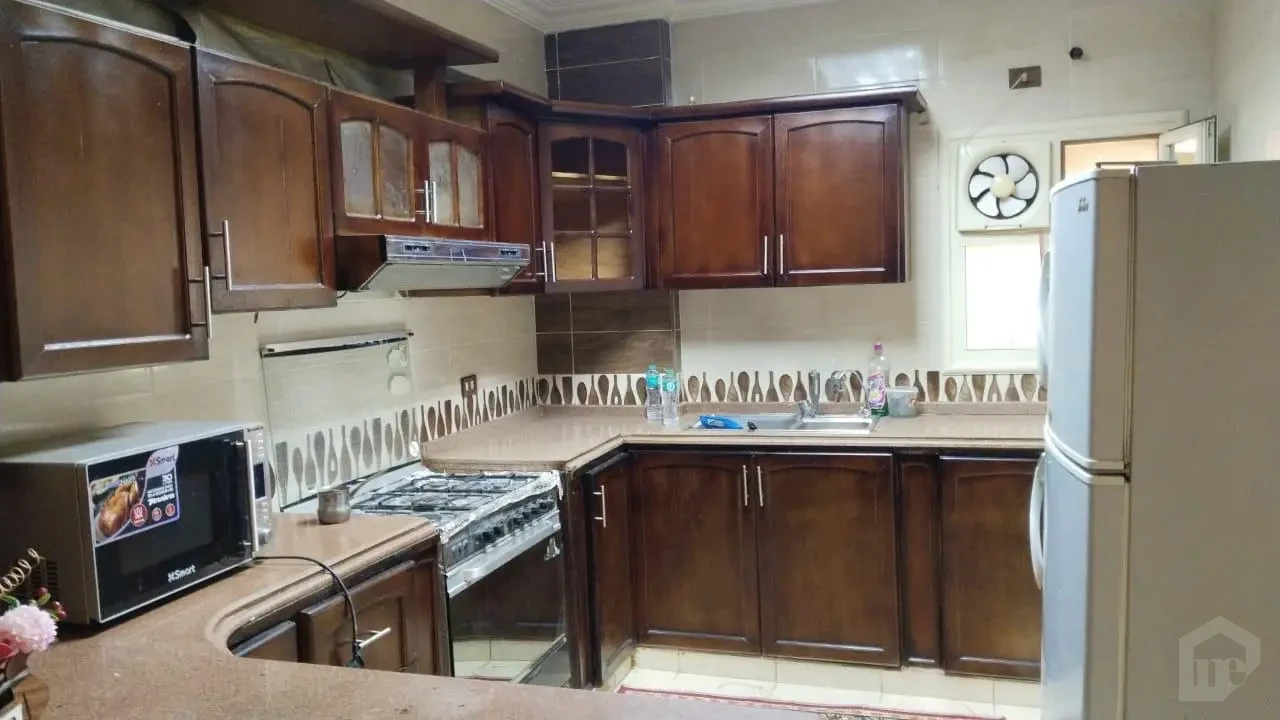 fully furnished Apartment