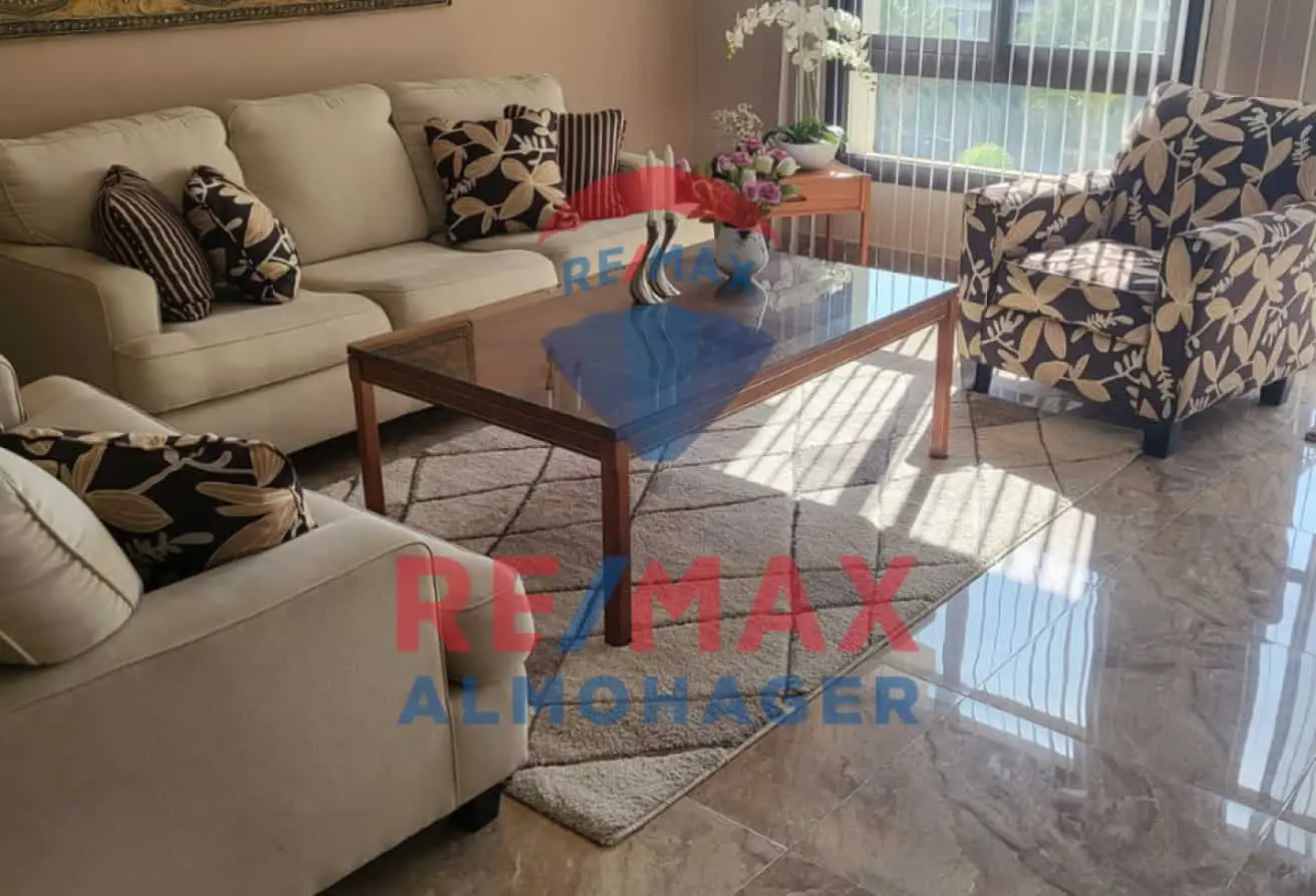 Penthouse with Stunning View & Full Finishing in Courtyard