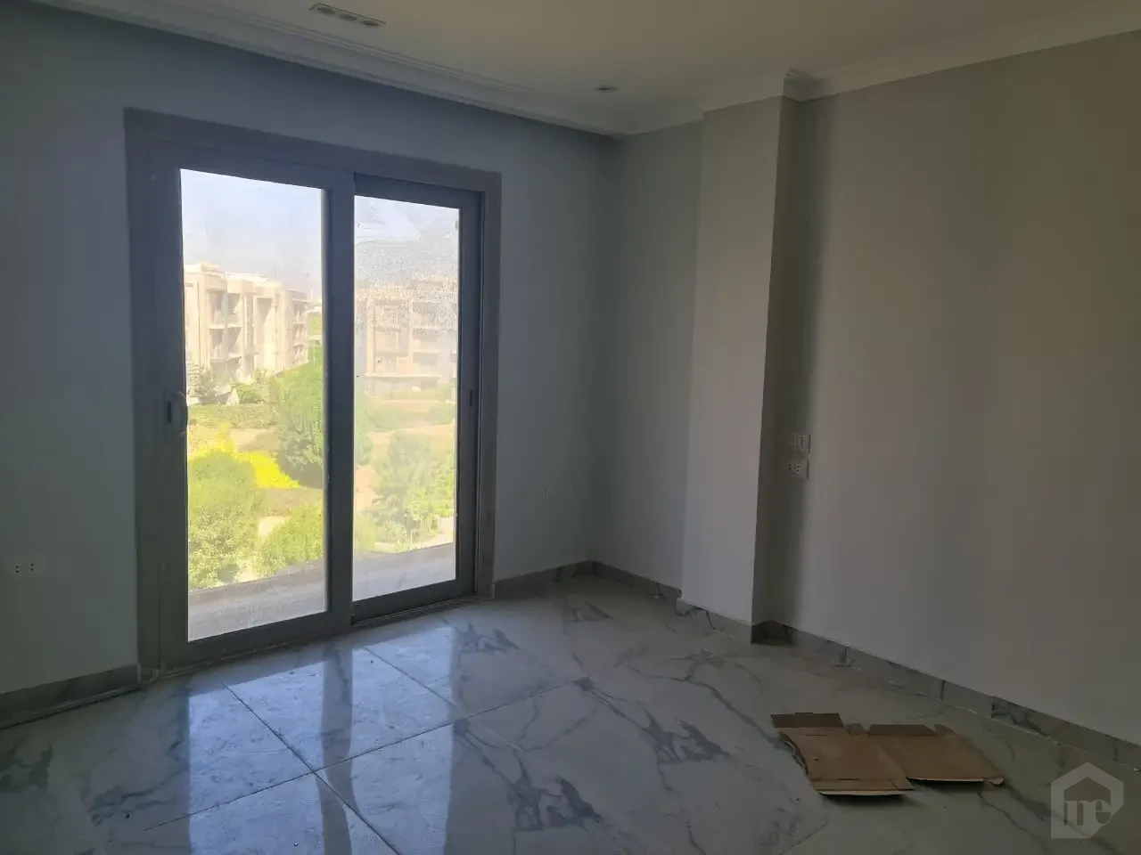 للبيع بنتهاوس فيو حمام سباحة خاص وجراج – جاليريا التجمع