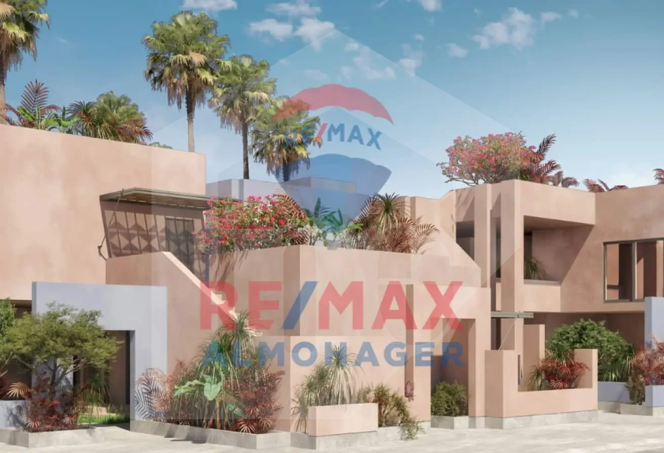 Exceptional Dwelling Chalet in Playa Phase 1 - Ground Floor with Spectacular Lagoon Views Both Sides