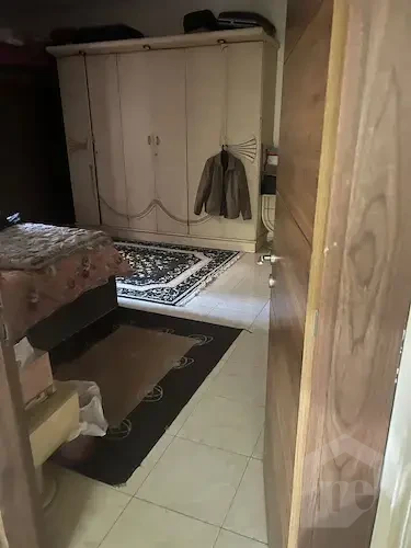 للبيع في منطقه الشويفات - التجمع الخامس