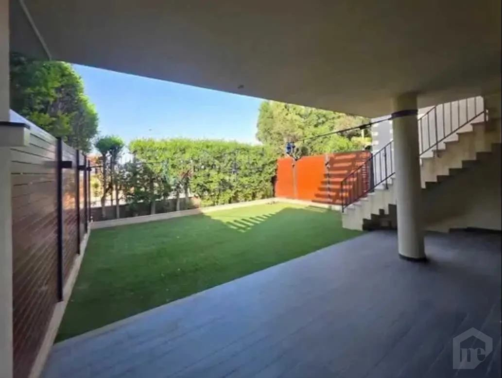 Luxury Townhouse for Sale in Allegria Compound – 240 sqm Land