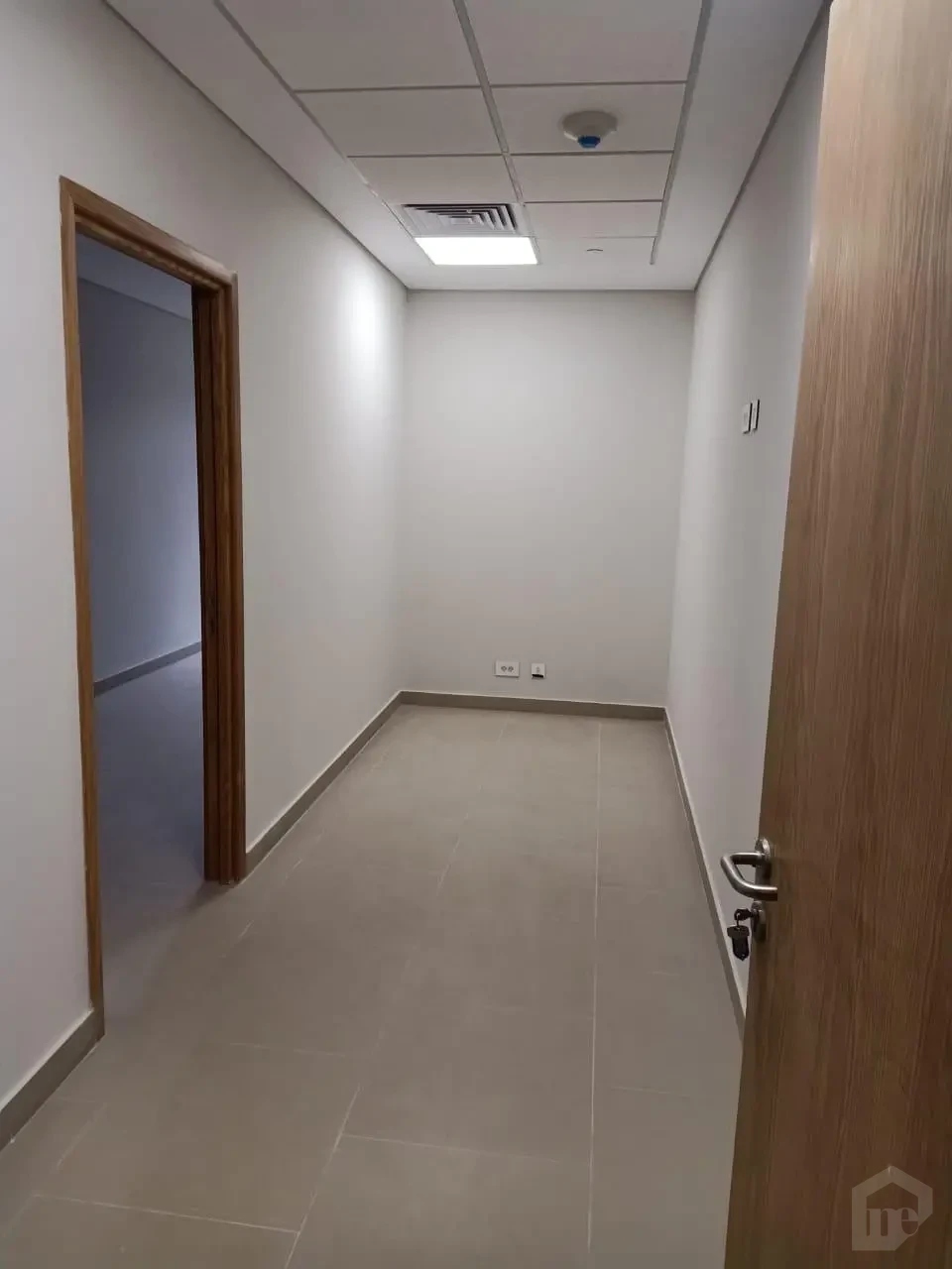 For Sale – Ready Clinic in a Medical Complex | Prime High-Traffic Location