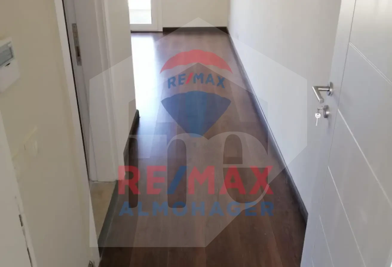 Studio Apartment for Sale in Jasper Lake | Modern Design & Prime Location
