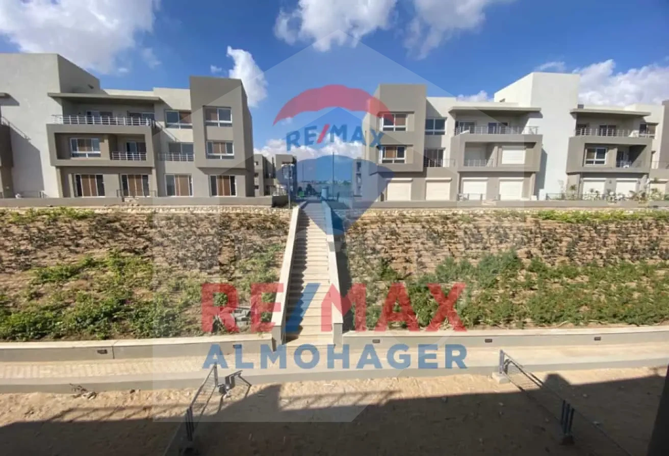 Semi-Finished Townhouse in Etapa – Prime Investment in Zayed