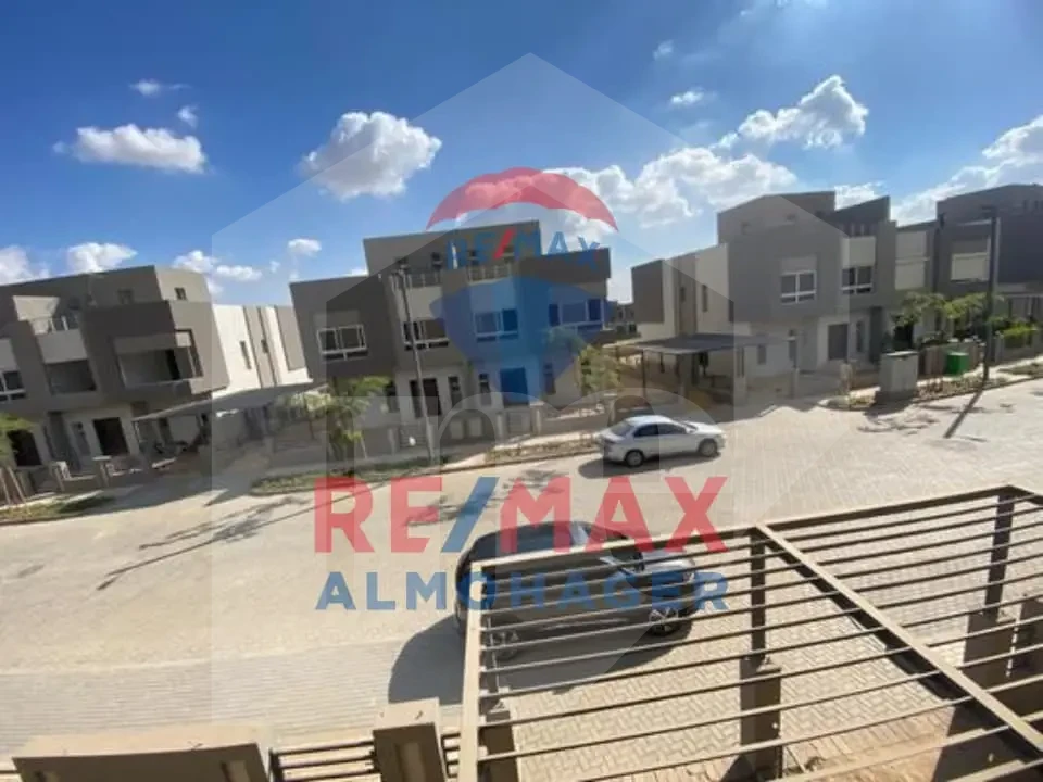 For Sale: Townhouse in Etapa Phase 1 – Highest Point, Breathtaking View