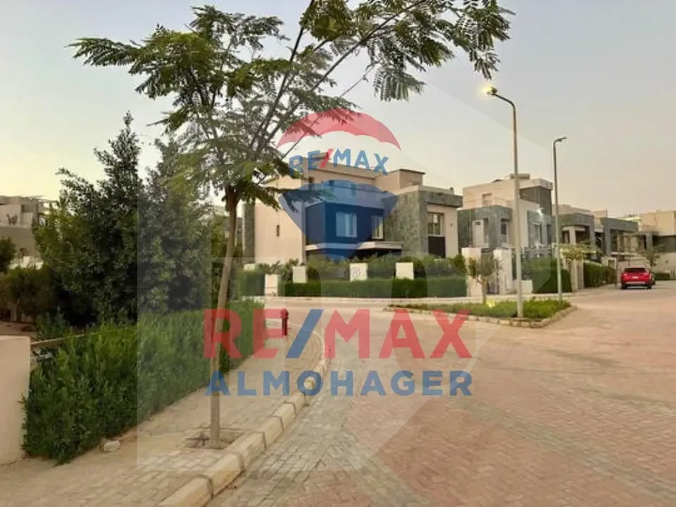 Townhouse in Etapa Compound – First Phase, Scenic Open View