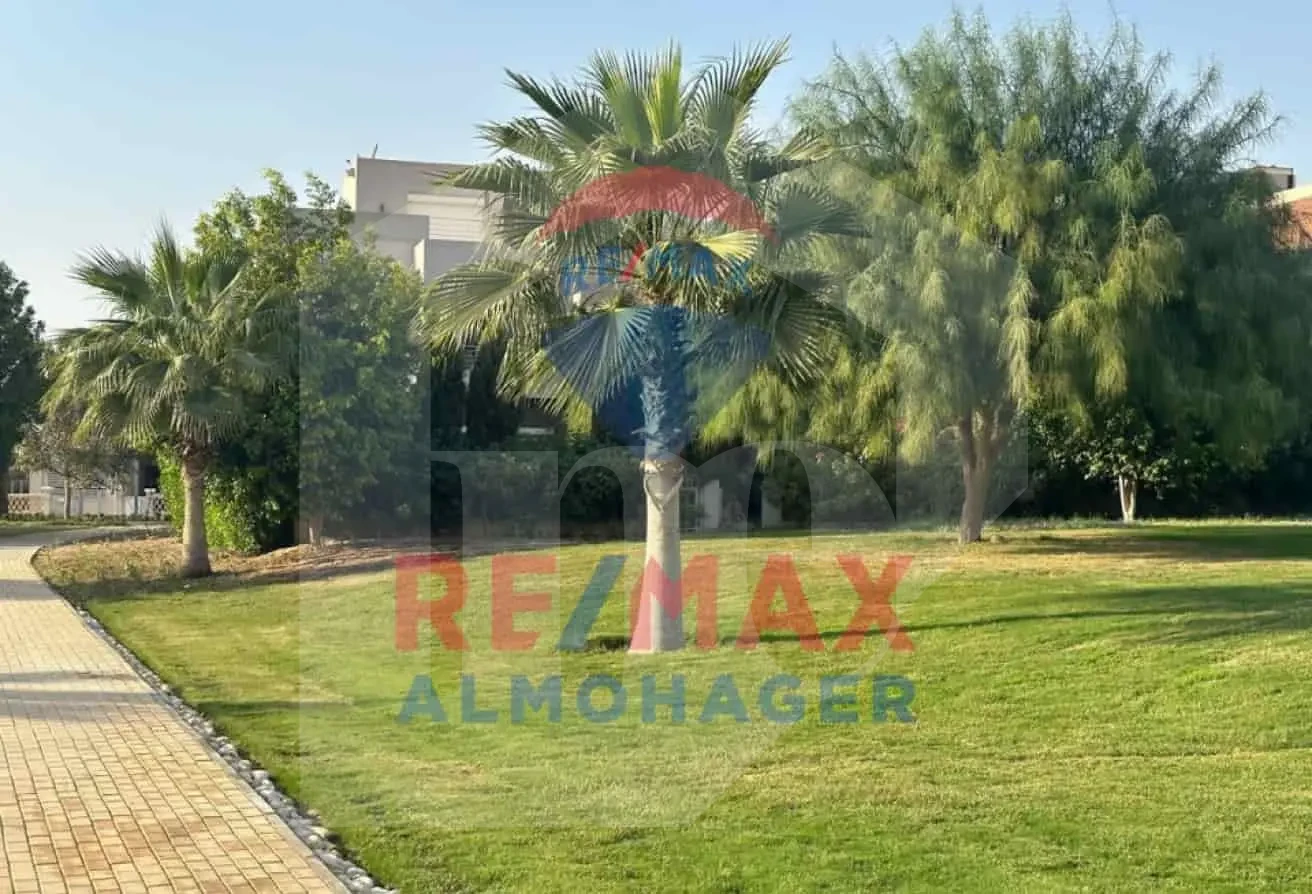 تاون هاوس سوبر لوكس للبيع بامتداد الجولف - بالم هيلز، مكتمل التشطيبات وجاهز