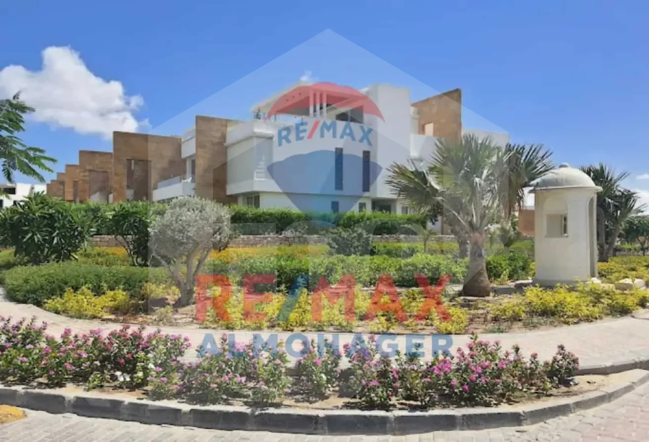 Corner Townhouse for Sale in C Shell North Coast
