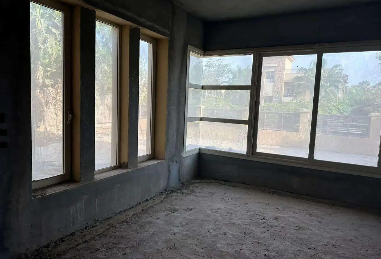 Stunning Villa for Sale in Jeera – Double View & Prime Green Location