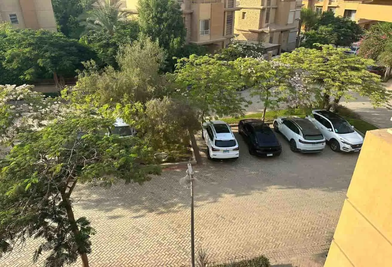 Dual-View Villa in Jeera – Peaceful Setting & Open Surroundings