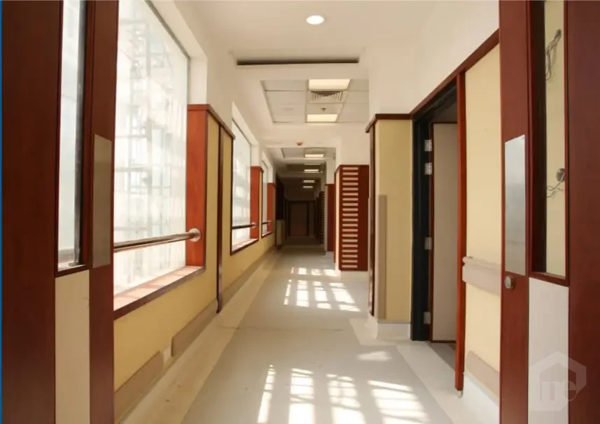 مستشفى مجهز بالكامل بمدينة الشروق