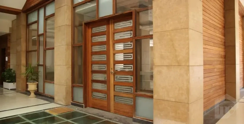 مستشفى مجهز بالكامل بمدينة الشروق