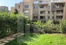 شقه بتشطيب كامل للبيع كمبوند فيليدج جيت، بالم هيلز